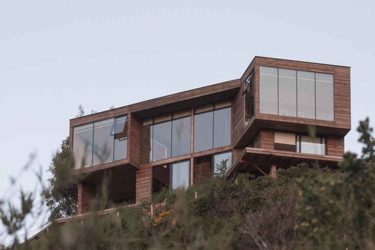 海面建筑资料下载-朝向海面景观的Tunquén住宅