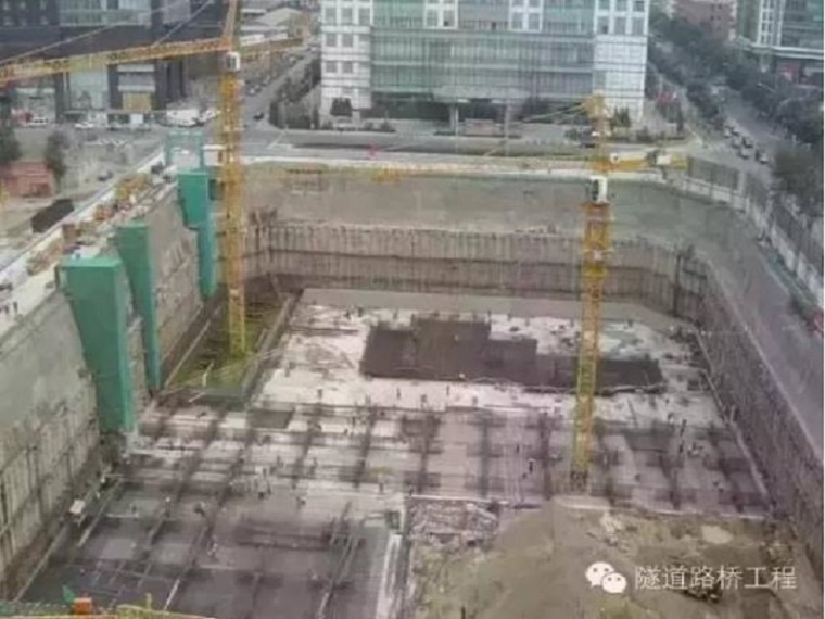 超深基坑支护施工资料下载-深基坑边坡支护施工方法与技术