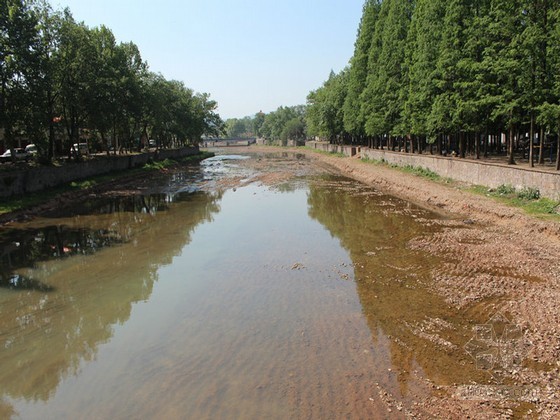 河道混凝土护坡施工设计资料下载-[四川]河道清淤治理工程施工组织设计