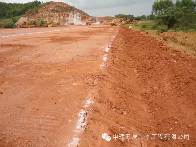 这组中建道路工程标准化施工照片，史上最全！  ​_8