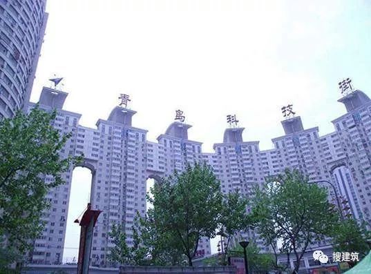 2017中国十大“最丑”建筑，丑出了新高度！！！-172828ir1ci5bakhminh05.jpg