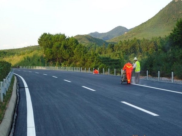 道路安全防护工程施工方案资料下载-郭公庄一号路道路工程施工组织设计