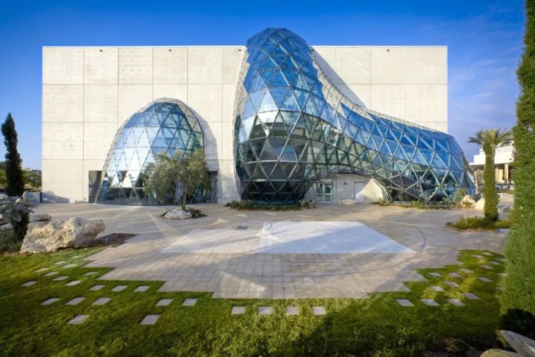 建筑|全球20个外形独特的博物馆建筑，它们一定不属于地球_60