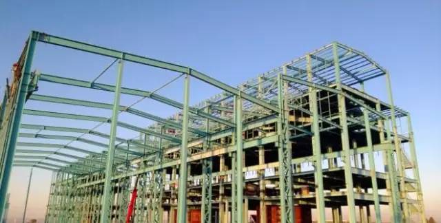6M钢屋架图集资料下载-钢结构厂房屋架如何制作安装？