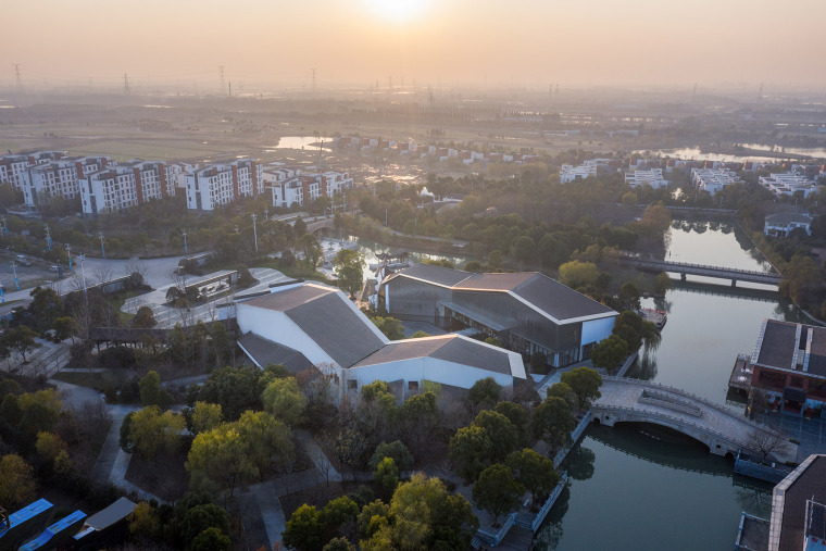 泰州溱湖景区配套建筑-01-complementary-building-in-taizhou-qin-lake-scenic-area_tongyuan-architectural-design