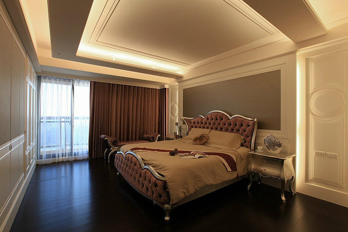卧室墙纸装修资料下载-222平欧式新古典卧房装修设计图