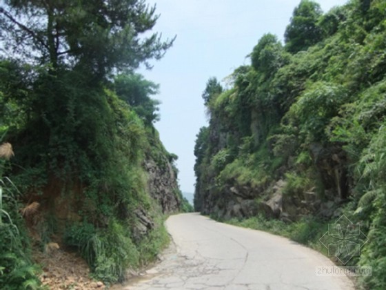 地质灾害隐患治理工程资料下载-[广东]山区低等级公路边坡地质灾害治理勘察设计文件