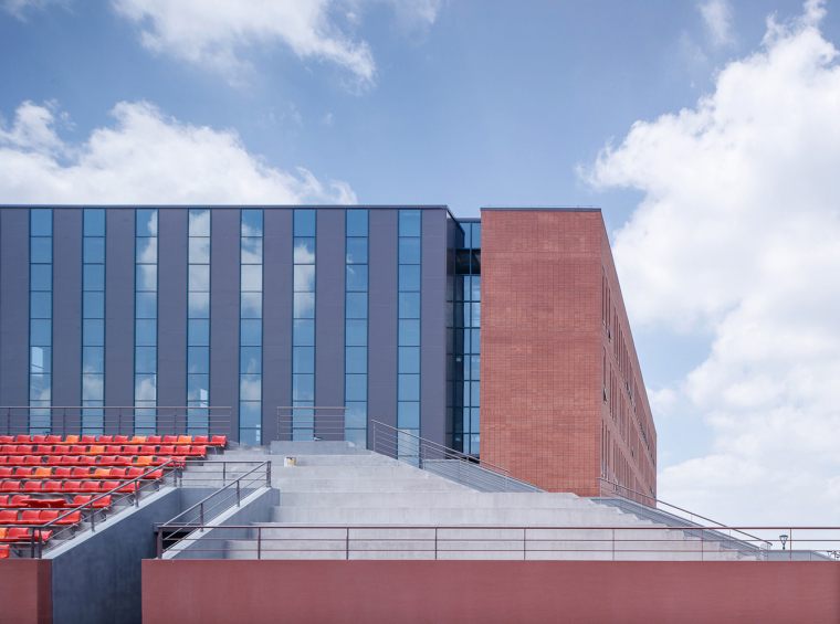 海宁浙江大学国际联合学院综合体育馆-Photo011_Simple_and_Modern_Facade_Windows