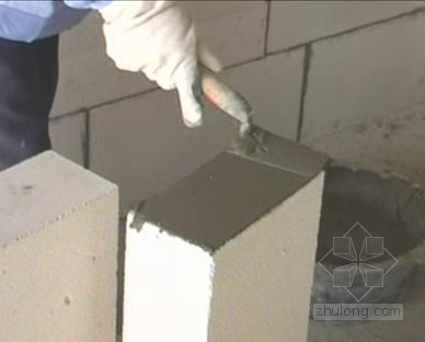 加气混凝土砌块的特点资料下载-加气混凝土砌块施工技术改进