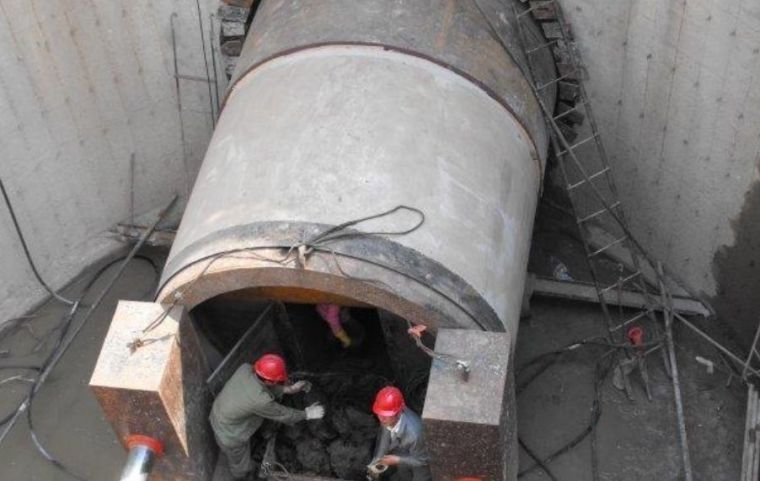 桩底后压浆施工工艺资料下载-钢筋混凝土管道土压平衡顶管施工工艺标准