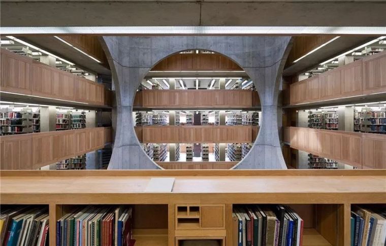 路易斯康50年前设计了「神之图书馆」，完美秒杀一切网红书店_14