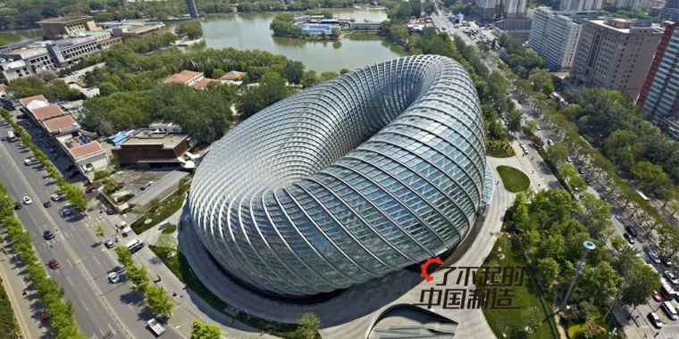 曲面铝板加工资料下载-中国建筑师脑洞多大？看看这座建筑就知道了