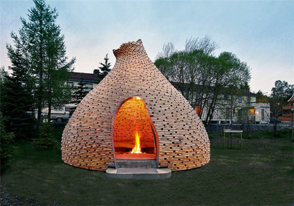 挪威L形雪地小屋资料下载-迷你建筑设计——世界九大创意小屋