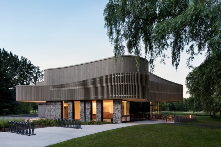 加拿大Îles-de-Boucherville国家公园服务中心-002-Services-and-Discovery-Center-of-Îles-de-Boucherville-National-Park-by-Smith-Vigeant-Architectes