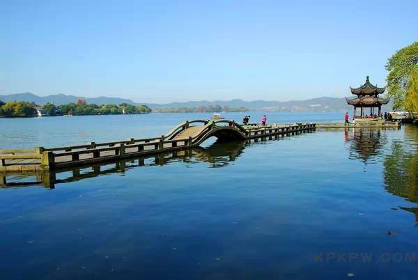 中国最美的10个湖泊，你去过几个？_1
