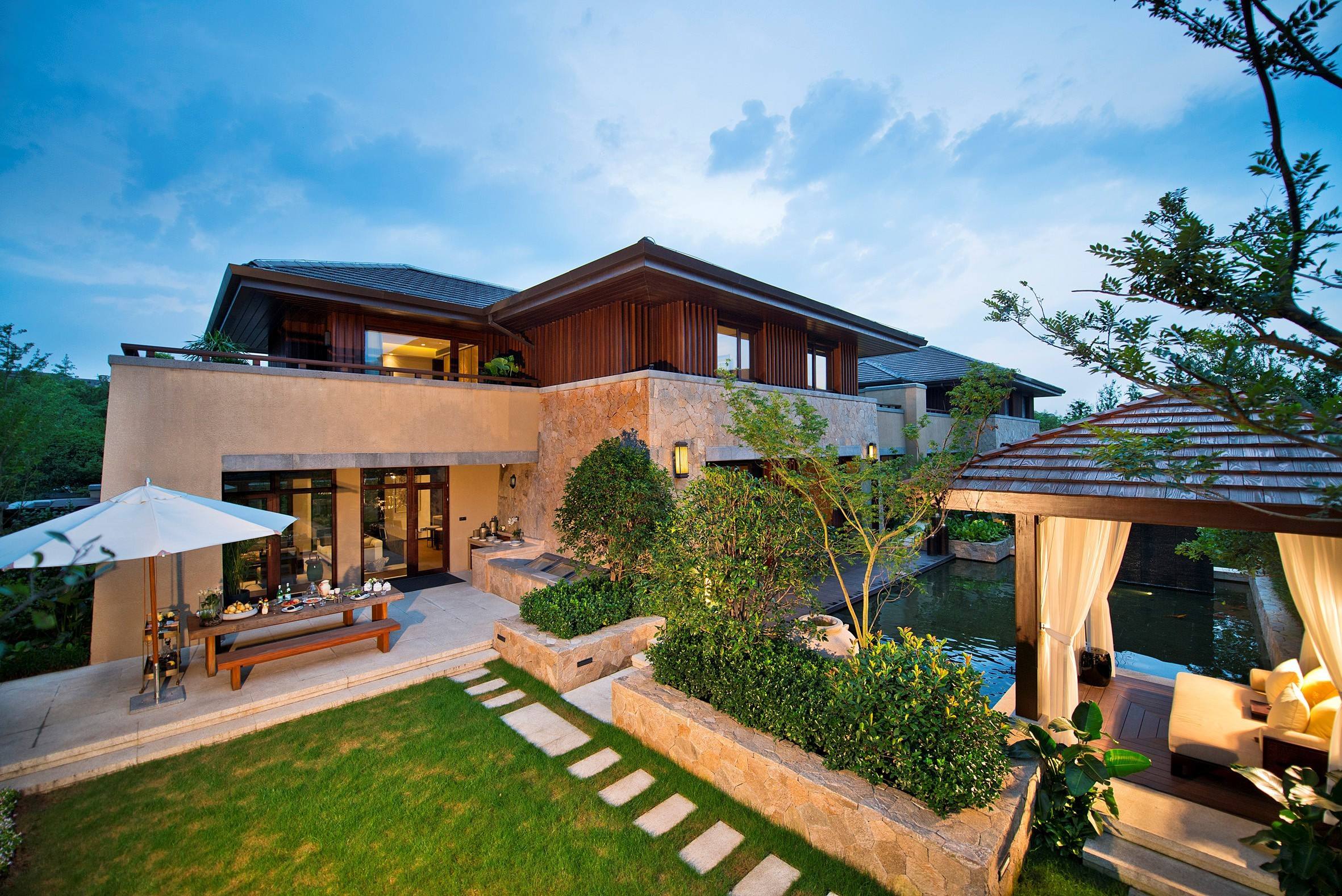 [浙江] 杭州知名地产郡西独栋别墅模型设计(2018年)