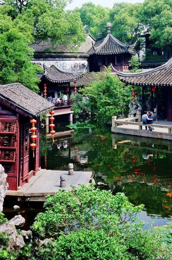 中国各古典园林资料下载-一池三仙山，古韵传承，世界艺术之奇观！