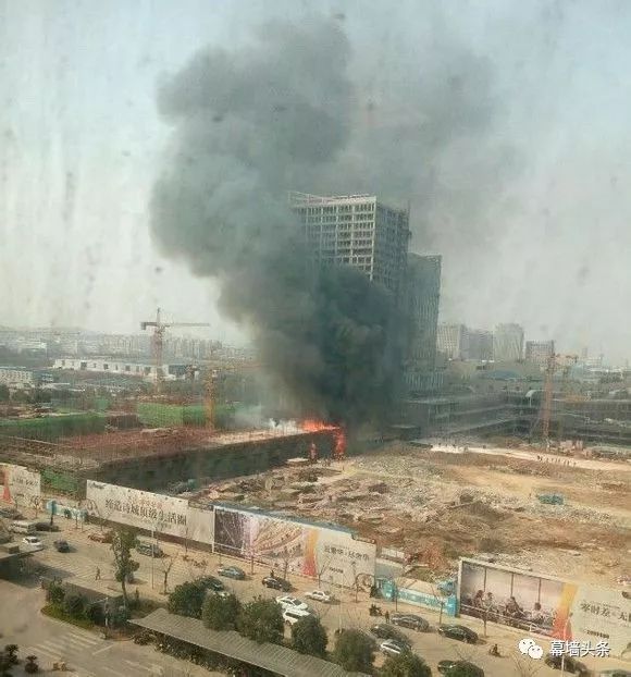 警惕：多地万达广场发生火灾_7