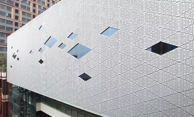穿孔铝板幕墙施工资料下载-冲孔网板/迈饰穿孔网板幕墙这样设计才叫艺术