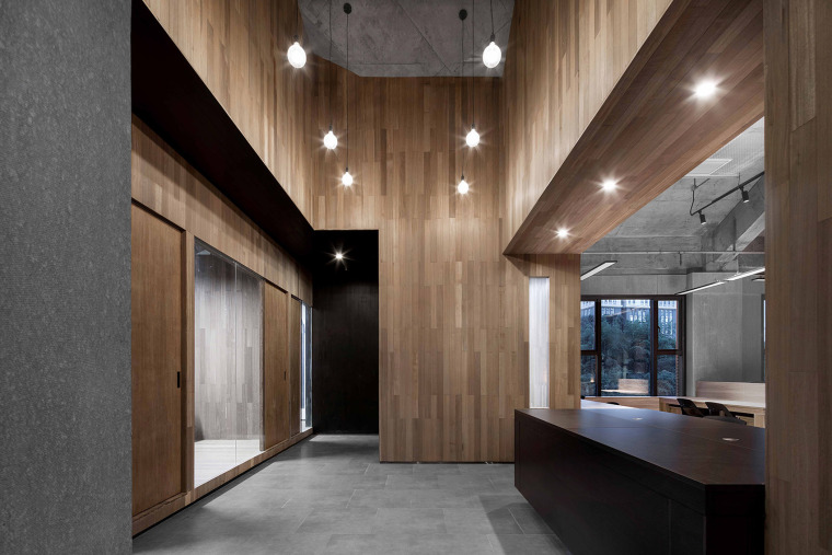 重庆丰富又有趣的共享办公空间-005-Zhongshan-Road-CoWorking-Space-by-VARY-DESIGN