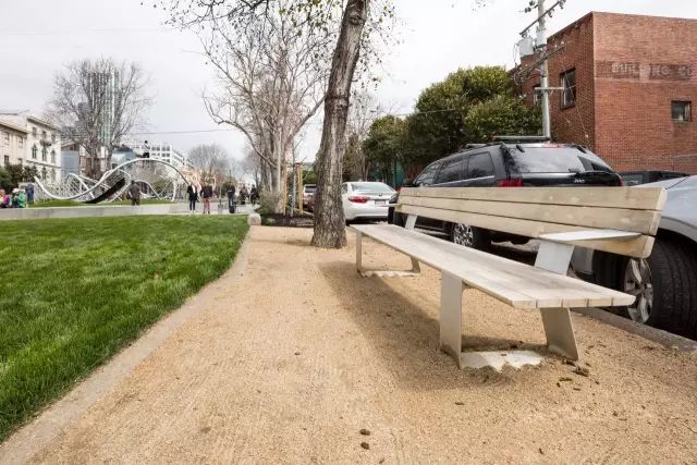旧金山南公园改造景观— 一个灵活而又能互动的空间！_36