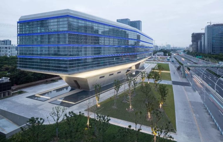 高速路项目负责人资料下载-gmp新作：上海漕河泾新洲大楼