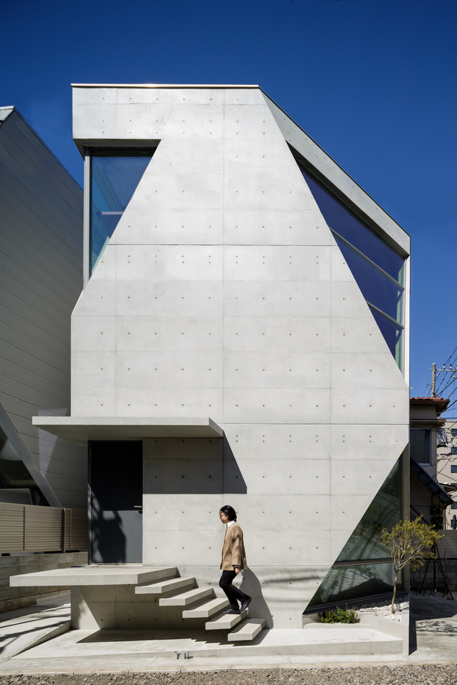 日本house住宅资料下载-日本多空间的独立住宅