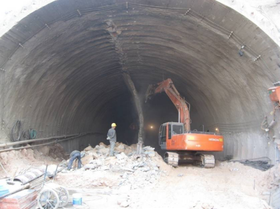 公路桥梁和隧道工程施工安全风险评估指南_3