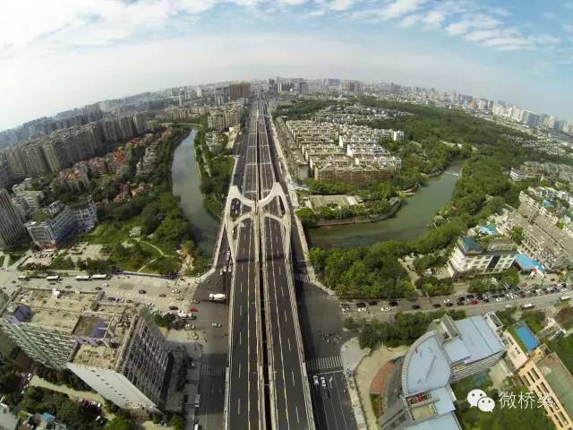 23km城际铁路资料下载-我的天呐——清水河大桥