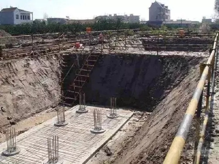 钢管桩止水帷幕资料下载-几种类型基坑支护桩及关键工艺，全了！