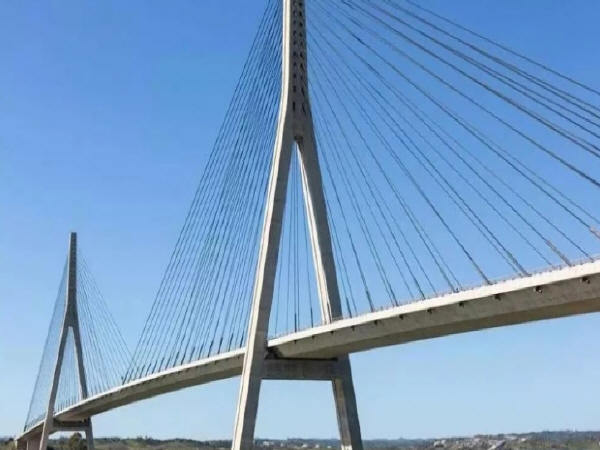 桥梁支座简图资料下载-现阶段公路桥梁设计及其抗震优化研究