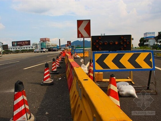 公路改扩建工程关键技术资料下载-[广东]高速公路及桥梁改扩建工程关键技术研究54页（内容精细 图文并茂）