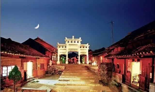 中国特色建筑资料下载-服不服？贵州这5个地方入选第一批中国特色小镇！