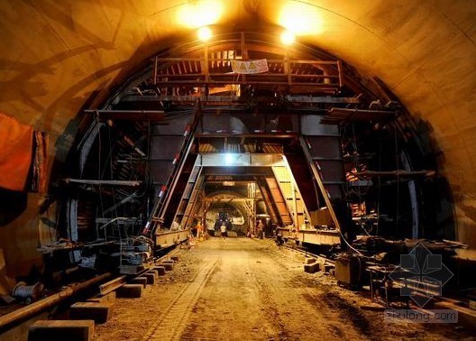 工程建设安全专项方案资料下载-隧道工程施工安全专项方案