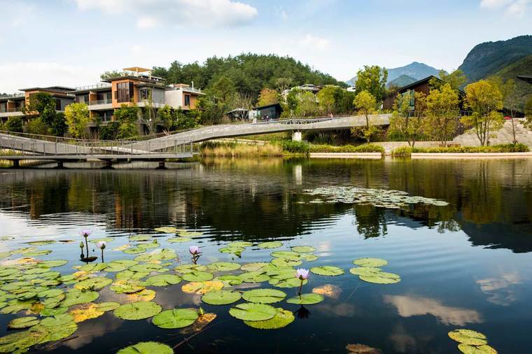 景区精品酒店资料下载-屋出于林——福州赤壁景区住宅周围景观