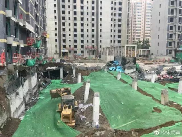 土地一级开发项目管理资料下载-北京无梁楼盖坍塌问题处理通报！建设单位、设计单位各罚款30万！