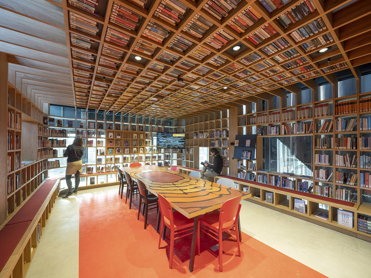 荷兰LocHal图书馆-015-lochal-library-by-mecanoo