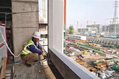 城市中心组团资料下载-北京城市副中心行政办公区进入封闭施工阶段