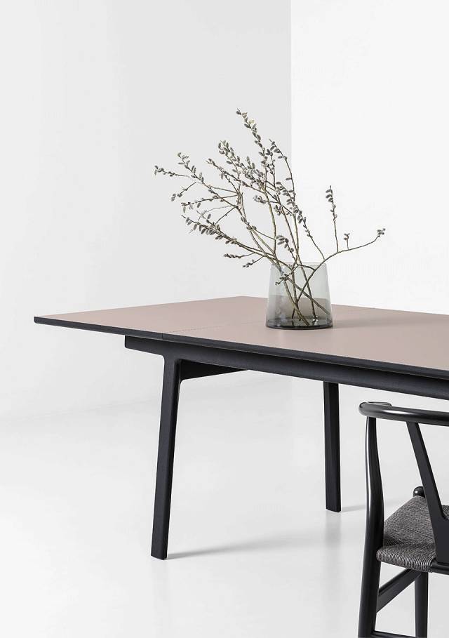 餐桌椅实木资料下载-实木家具28种常见木材超合辑 | 干货宜收藏