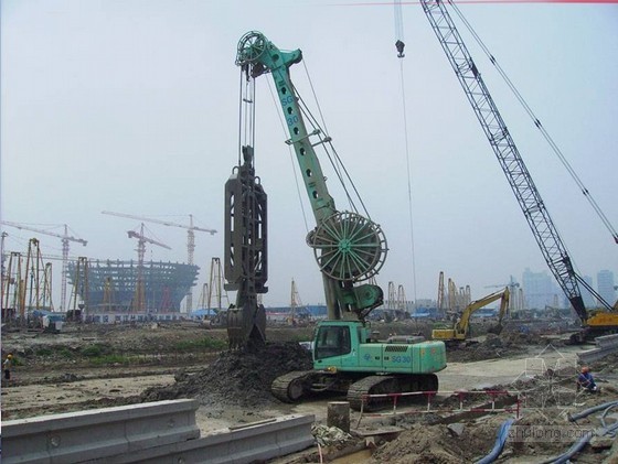 基坑地连墙施工工艺资料下载-深基坑地下连续墙施工工艺