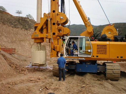 提高旋挖桩质量资料下载-旋挖钻钻孔灌注桩的质量控制措施