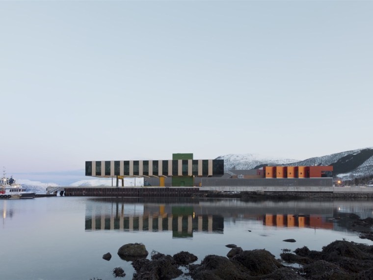 挪威景观酒店资料下载-挪威Holmen渔场工业区
