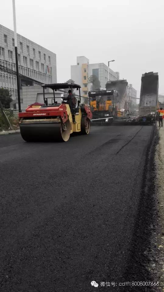 全国超限审查技术要点资料下载-沥青路面施工技术要点