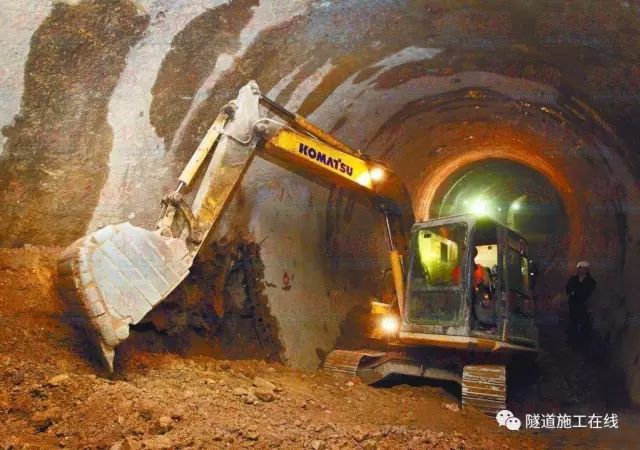 浅埋暗挖法修建隧道关键施工技术（上）_7