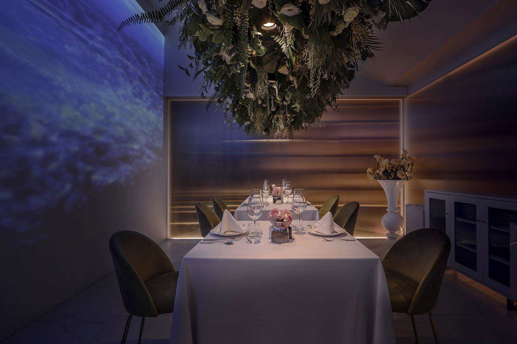 南京翠贝卡河西旗舰店