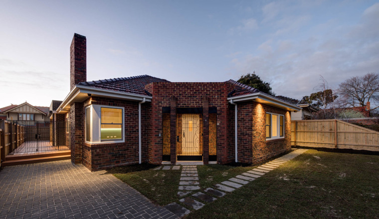 瓷砖翻新公司资料下载-澳大利亚Clerestory住宅