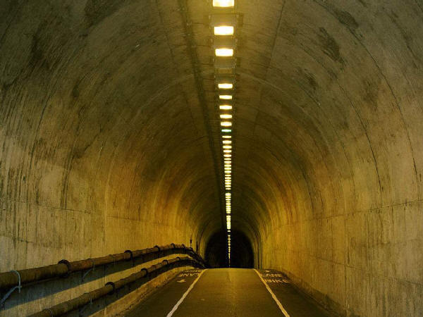 隧道渐变段施工资料下载-施工测量：隧道测量