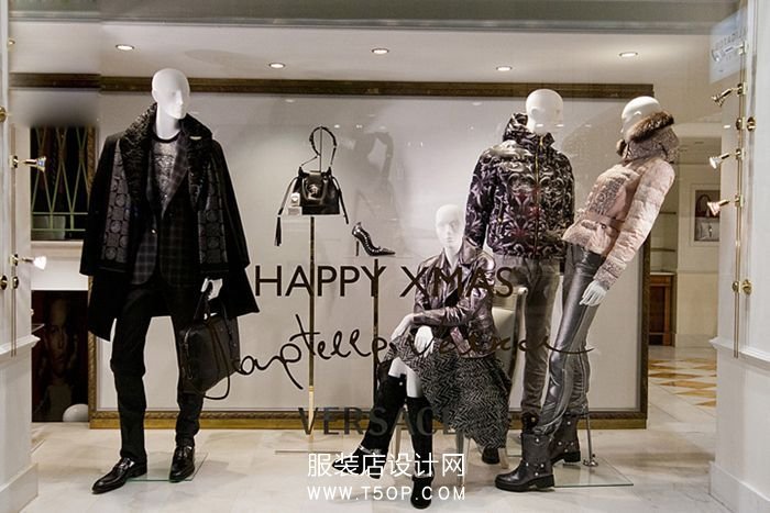 爱马仕奢橱窗设计资料下载-维也纳2014年Versace圣诞橱窗