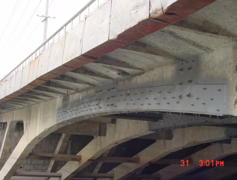 板底贴钢板资料下载-桥梁工程质量通病及防治的分类讨论