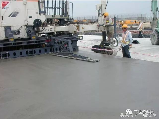 混凝土路面工程施工工艺资料下载-水泥混凝土路面施工工艺流程